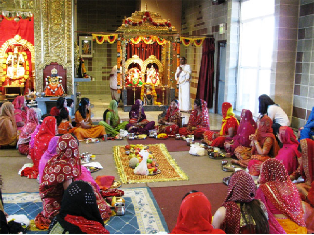 Ganesh temple uath pooja performing